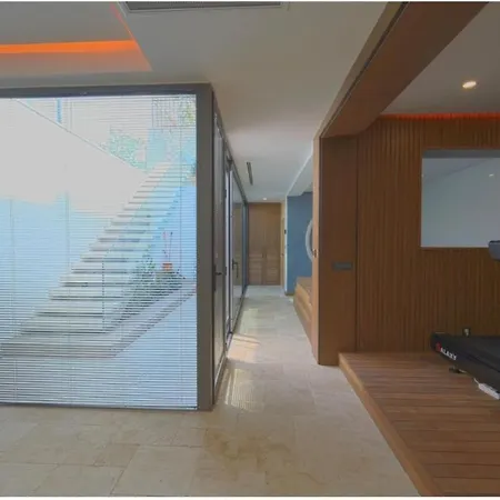 Guemuesluek Infinity Seaview, Pool & Sauna فيلة *
