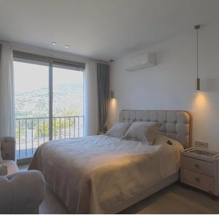 فيلة Guemuesluek Infinity Seaview, Pool & Sauna *